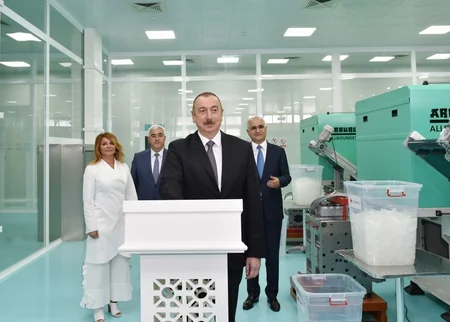 Prezident İlham Əliyev Pirallahı Sənaye Parkında şpris istehsalı zavodunun açılışında iştirak edib - ƏLAVƏ OLUNUB