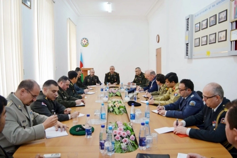 МО Азербайджана: Вражеский боевой вертолет сбит переносным зенитным ракетным комплексом ИГЛА