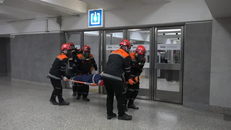 FHN metroda təlim keçirib