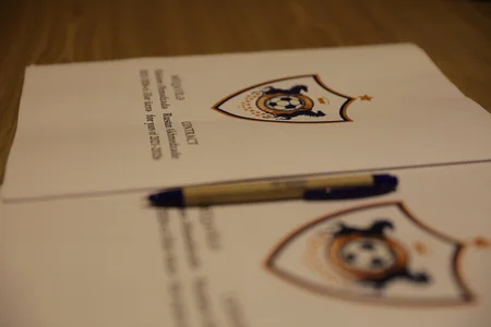 Qarabağ yeni transferi ilə müqavilə imzalayıb
