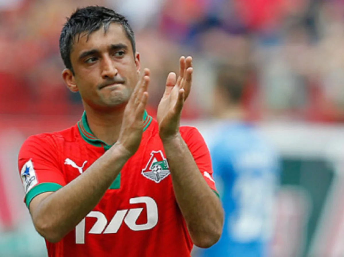 ​Aleksandr Səmədov Lokomotivin ən yaxşı futbolçusu seçilib