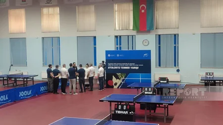 Protezlə təmin edilən müharibə əlilləri arasında stolüstü tennis yarışı keçirilib