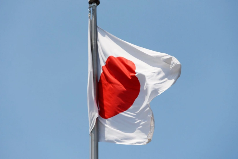 Scandal-hit Japan spokesman to face no-confidence motion