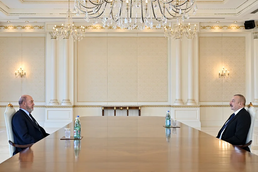 Ilham Aliyev receives president of world and European karate federations