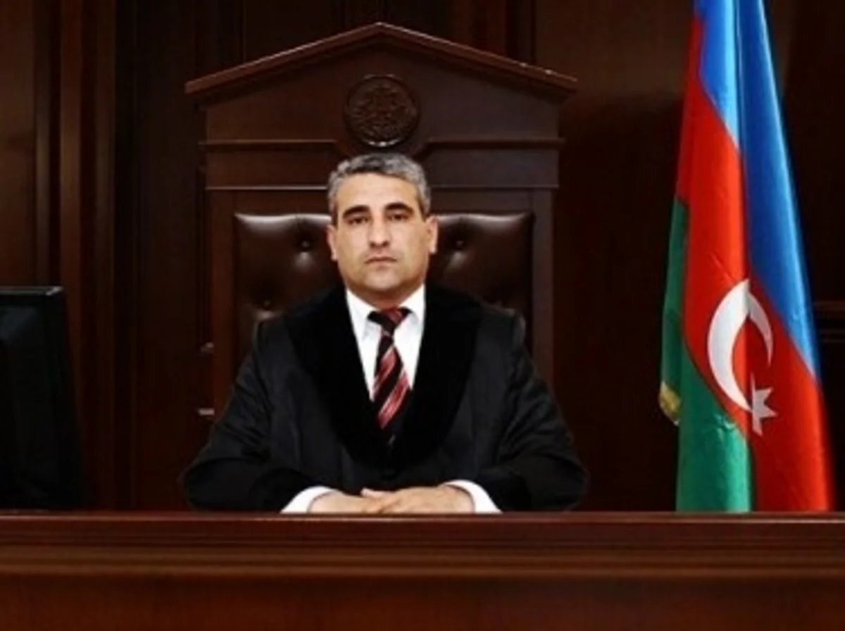 Azərbaycanda karantini pozan hakim cəzalandırıldı