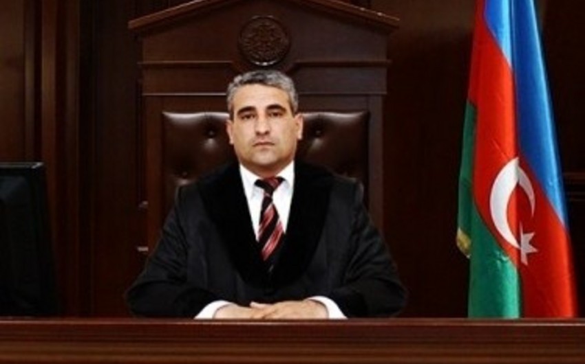 Azərbaycanda karantini pozan hakim cəzalandırıldı