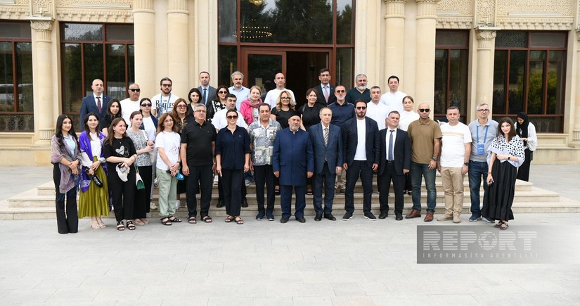 Şamaxıda dini etiqad azadlığı mövzusunda konfransın iştirakçıları məscid və ziyarətgahlarda olublar