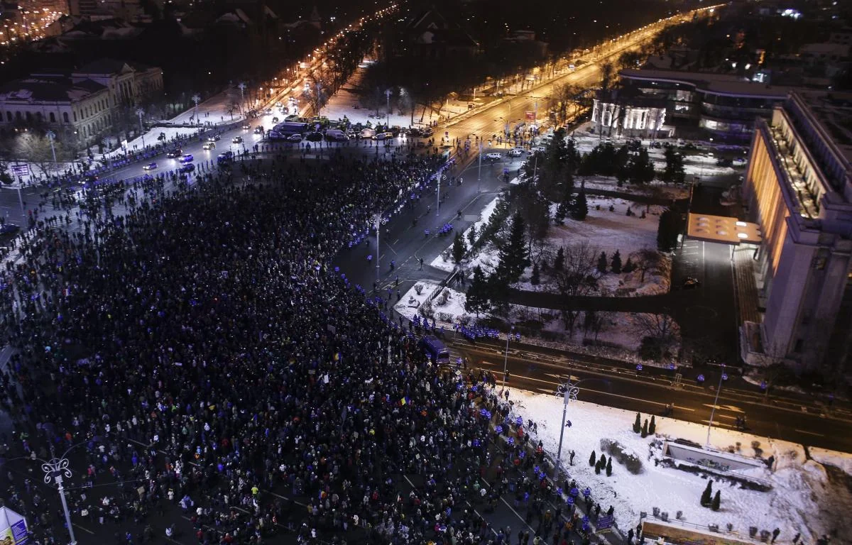 Rumıniyanın iri şəhərlərində kütləvi etiraz aksiyaları keçirilib