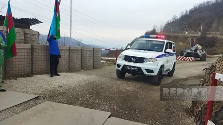 По дороге Ханкенди-Лачын беспрепятственно проехали 78 автомобиля российских миротворцев