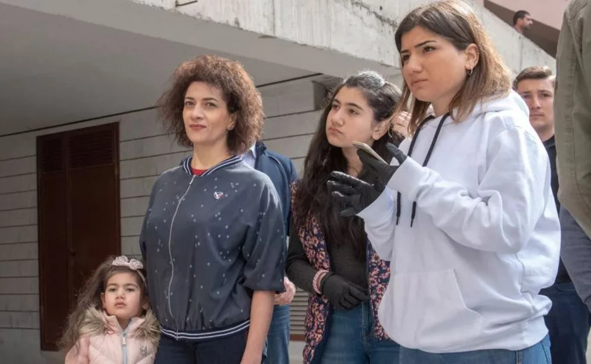 Nikol Paşinyanın ailəsi Moskvada köçmək üçün mənzil axtarır