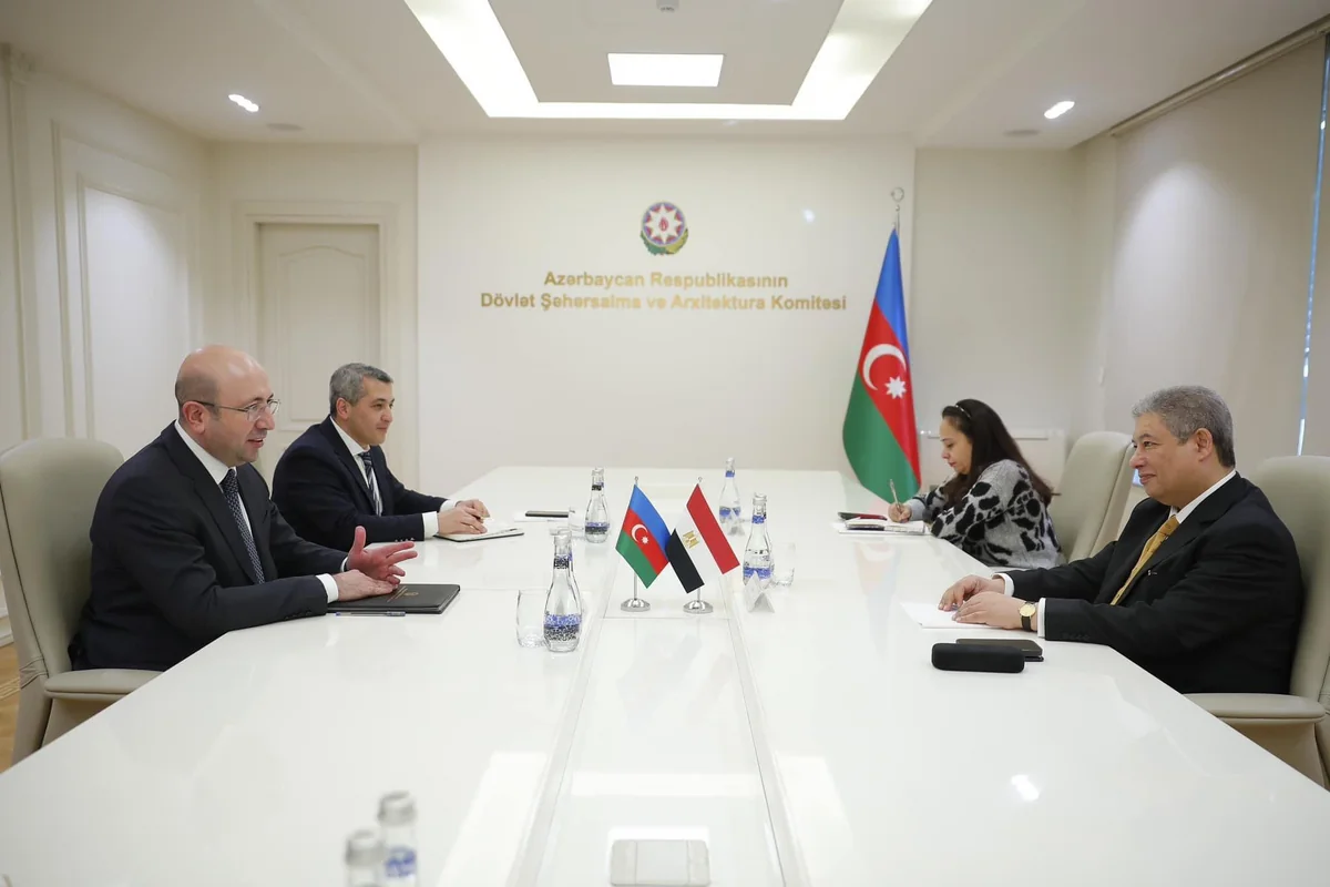 Глава Госкомитета обсудил с послом Египта COP29