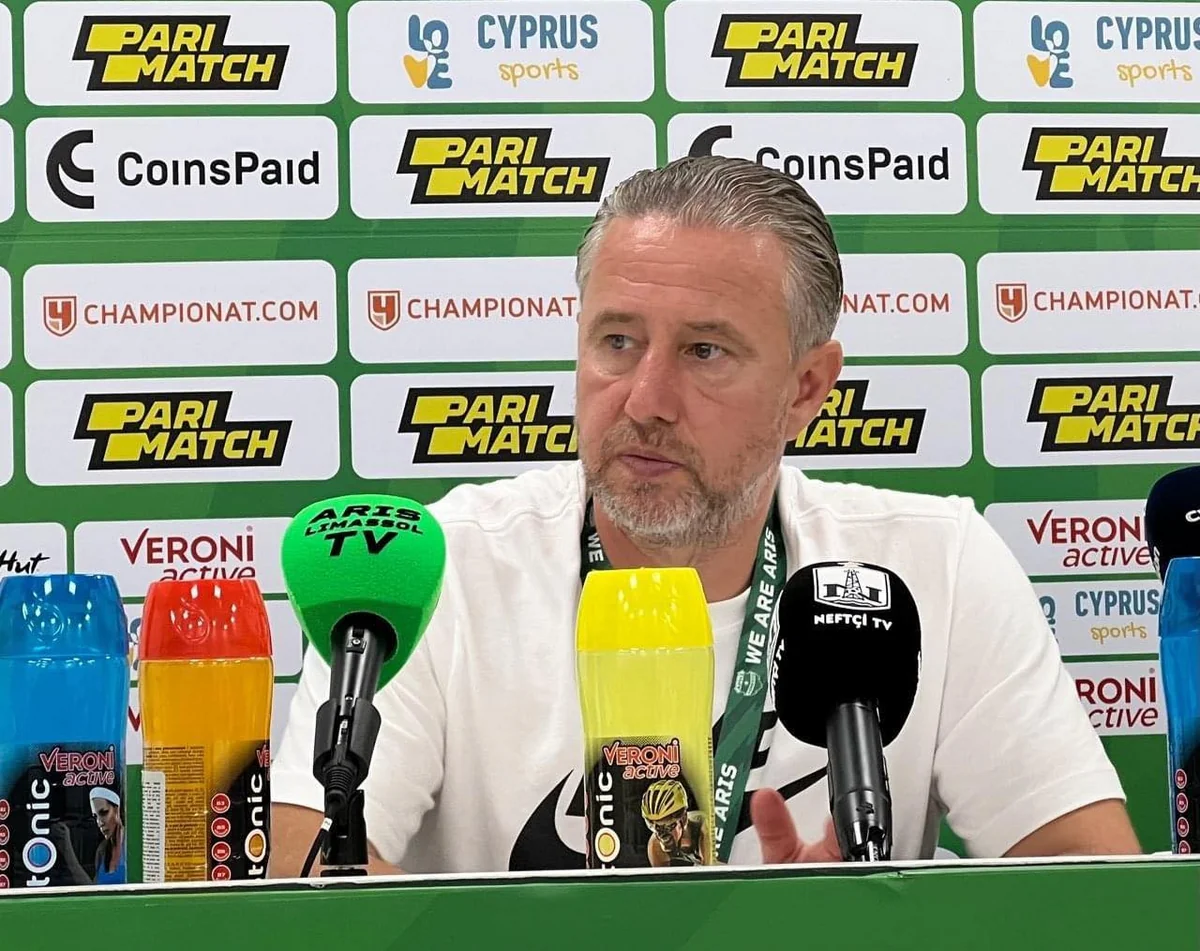 Главный тренер Нефтчи: Постараемся одержать победу в Баку