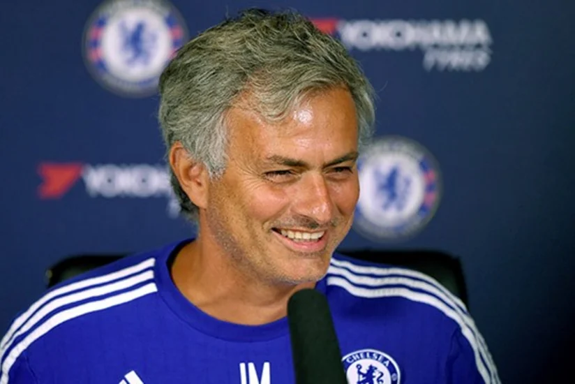 ​Joze Mourinyo futbolçuların zarafat etməsinə qadağa qoyub