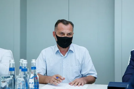 Nazir Reportun əməkdaşını təltif edib