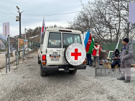 На дороге Ханкенди-Лачын созданы условия для беспрепятственного проезда автомобилей МККК