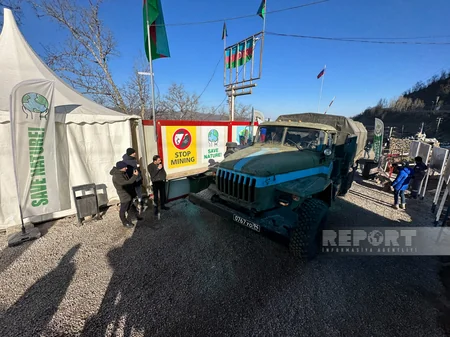 Total of 55 vehicles belonging to peacekeepers pass freely through Khankandi-Lachin road - VIDEO