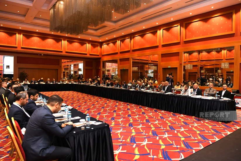 Dövlət Komitəsində Heydər Əliyevin 100 illiyinə həsr olunmuş konfrans keçirilib