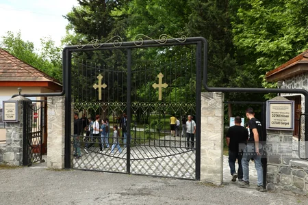 Qəbələdəki Cotari kilsəsində Pasxa bayramı qeyd edilib - YENİLƏNİB