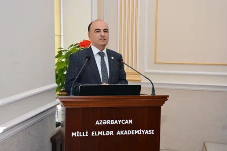 AMEA: Yataqxanada qeydiyyatda olan, amma hazırda yaşamayan elmi işçilərə də ev verilə bilər
