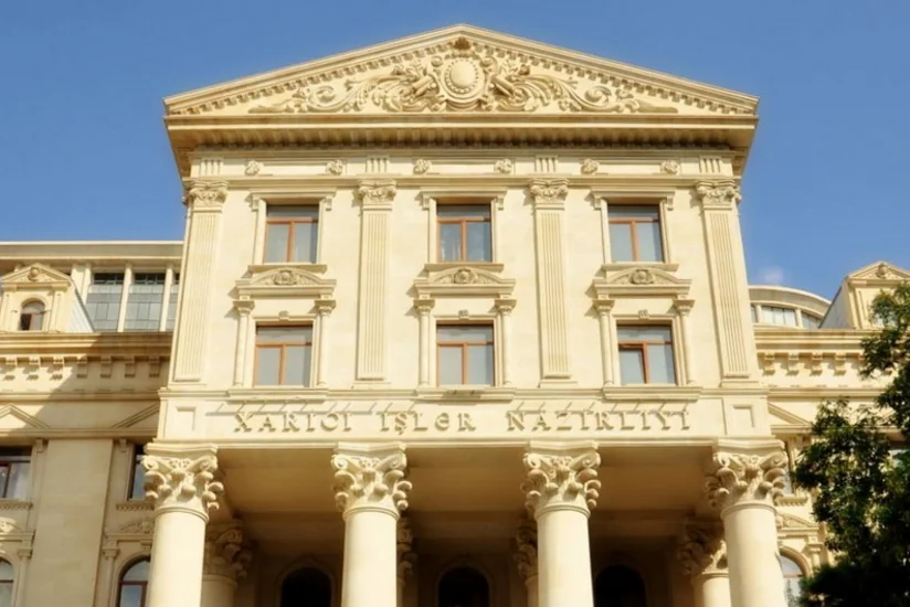 Руководство МИД Азербайджана посетило Аллею почетного захоронения