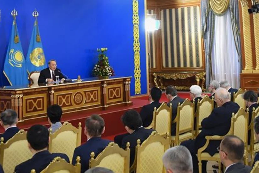 Нурсултан Назарбаев провел традиционную встречу с главами дипмиссий, аккредитованных в Астане