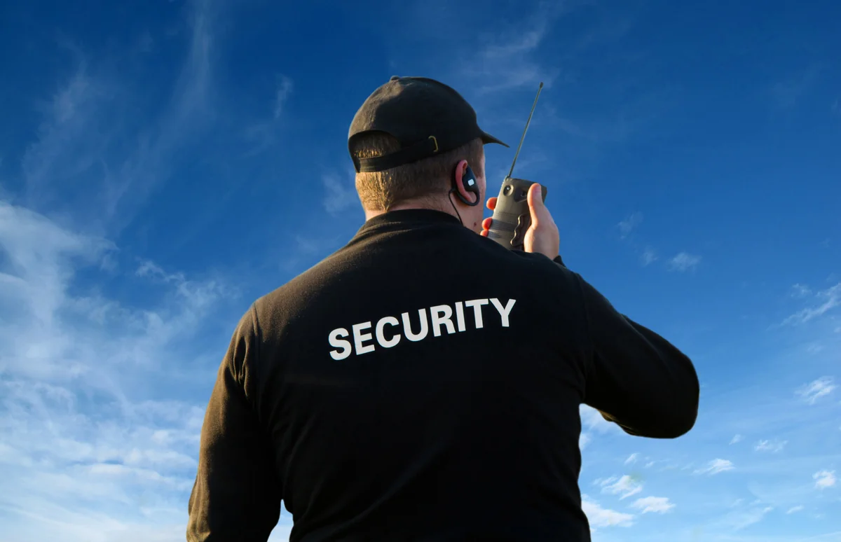 Azerbaijan reduces twice amount for license of private security activity