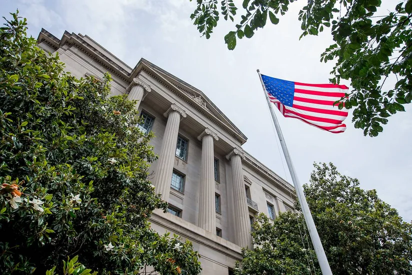 Минюст США предупредил о недопустимости незаконных акций в день инаугурации