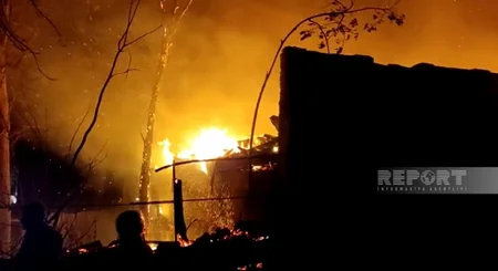 Şəkidə köhnə xəstəxanada baş verən yanğın söndürülüb - YENİLƏNİB