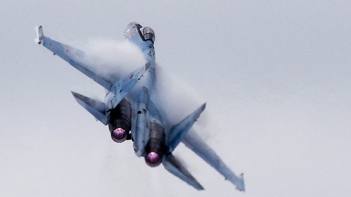 Rusiyada “Su-30” təyyarəsi qəzaya uğrayıb, ekipaj üzvlərinin hamısı ölüb