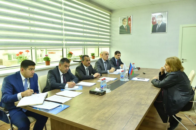 “Azərsu”yun sədri Şamaxıda vətəndaşlarla görüşüb