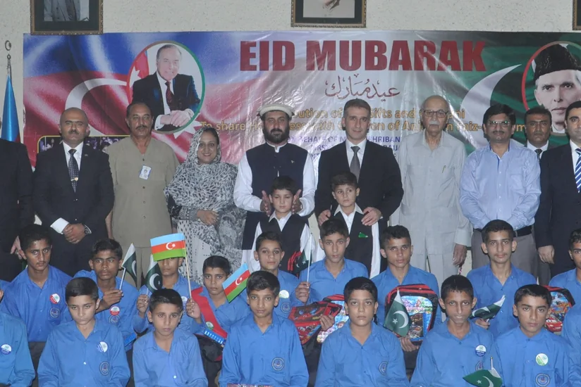 Heydər Əliyev Fondu Qurban bayramı ilə əlaqədar Pakistanda xeyriyyə tədbiri keçirib