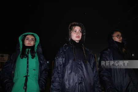 На дороге Ханкенди-Лачын продолжается акция протеста экоактивистов