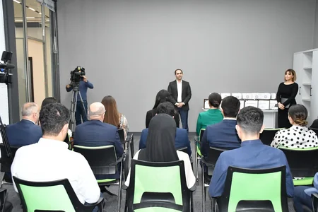 Sosial jurnalistika təlimləri yekunlaşıb, iştirakçılara sertifikatlar təqdim edilib