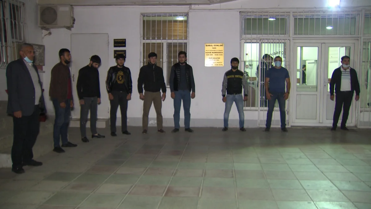 Bakıda “Kəlbəcər” restoranında karantini pozan şəxslər saxlanıldı - VİDEO