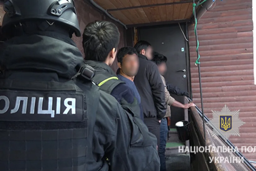 Киевская полиция задержала 20 нелегалов из Азербайджана - ВИДЕО