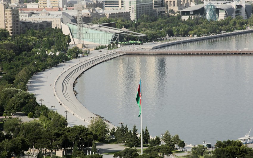 Citizens can move around Baku within the specified time