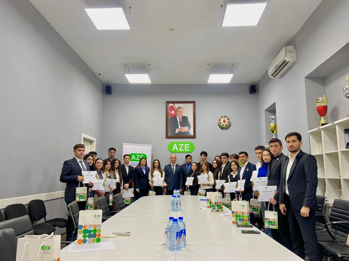 Bakı Şəhər Gənclər və İdman İdarəsi Gənclər Günü münasibətilə mükafatlandırma mərasimi keçirib