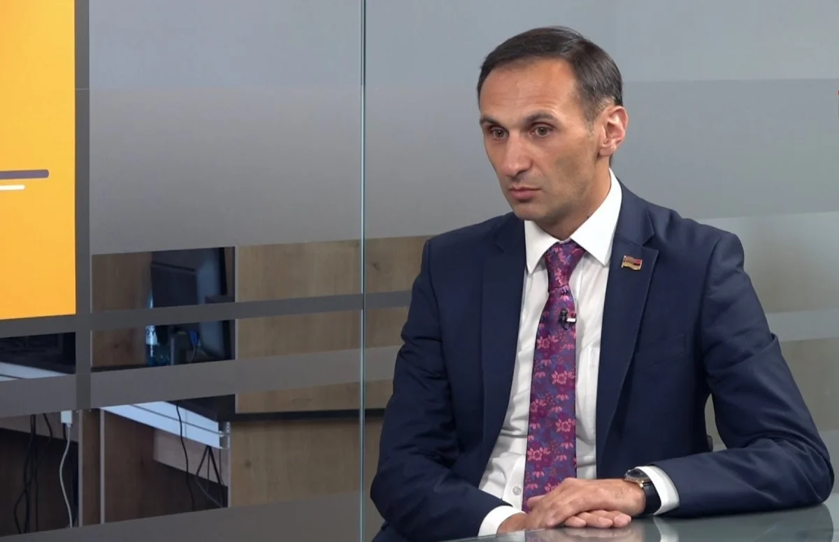 Ermənistanda keçmiş deputat koronavirusa yoluxub