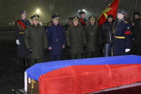 ​Тело пилота Су-24 доставлено из Анкары в Москву - ВИДЕО