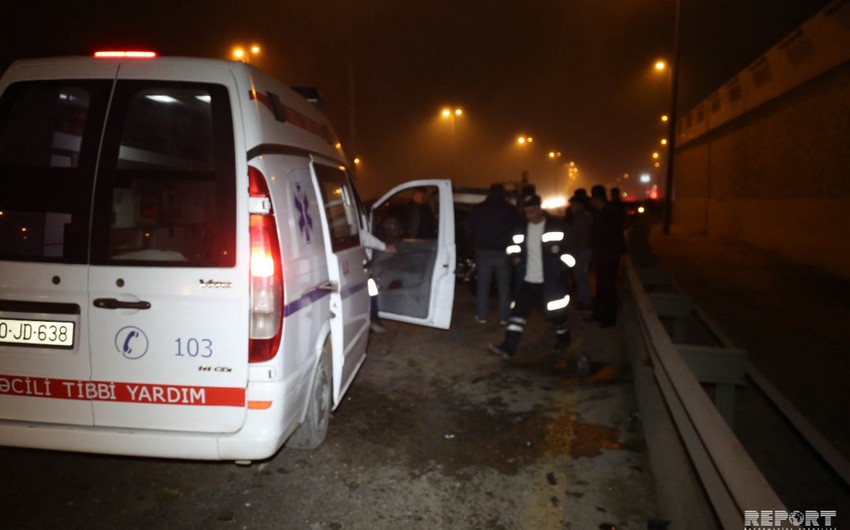 Bakıda orta yaşlı kişi bıçaqlanaraq yol kənarına atılıb
