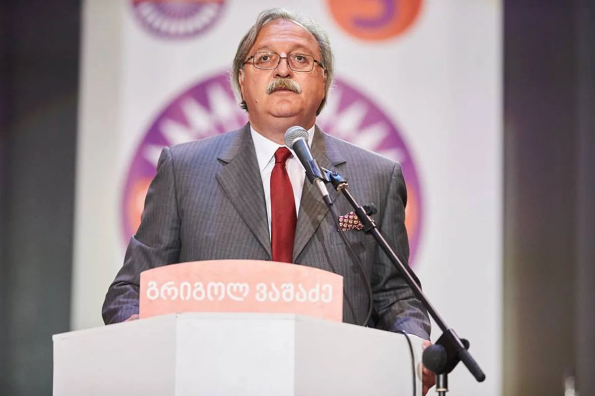 Gürcüstanın Azərbaycandakı səfirliyində keçirilmiş səsvermədə prezidentliyə müxalif namizəd liderlik edir