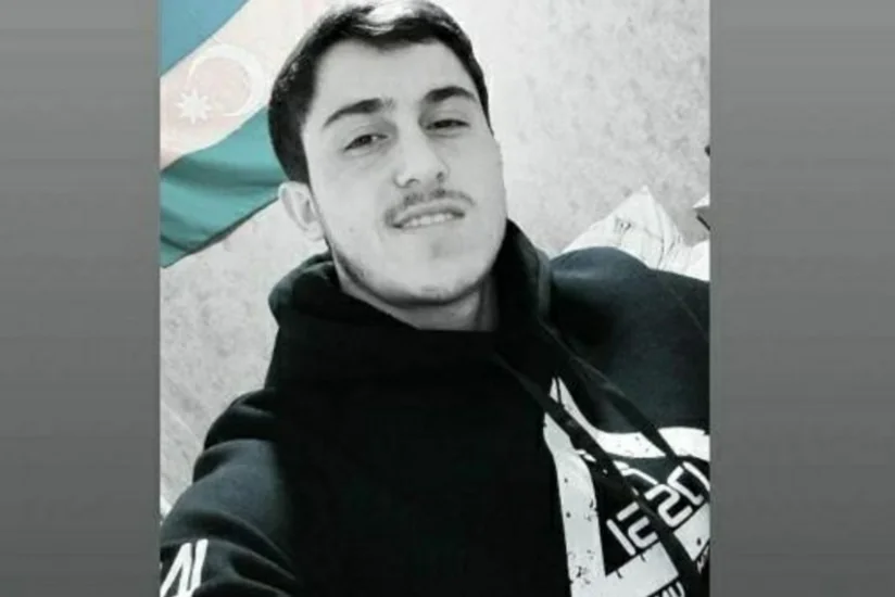 Rusiya hərbçilərinin girovluğundan azad olunan azərbaycanlı vətənə qayıdıb