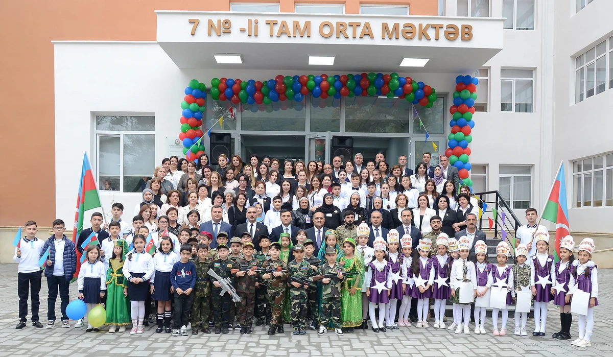 Şəkidə yeni məktəb binası istifadəyə verilib