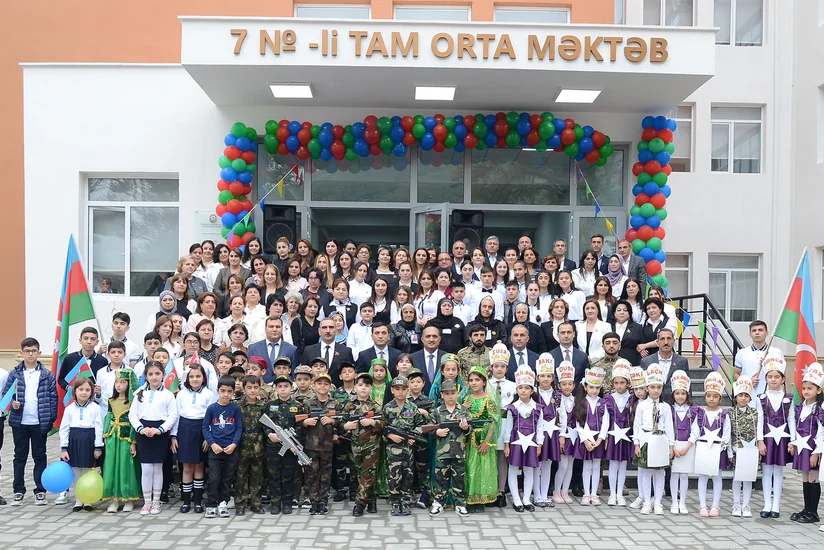 Şəkidə yeni məktəb binası istifadəyə verilib