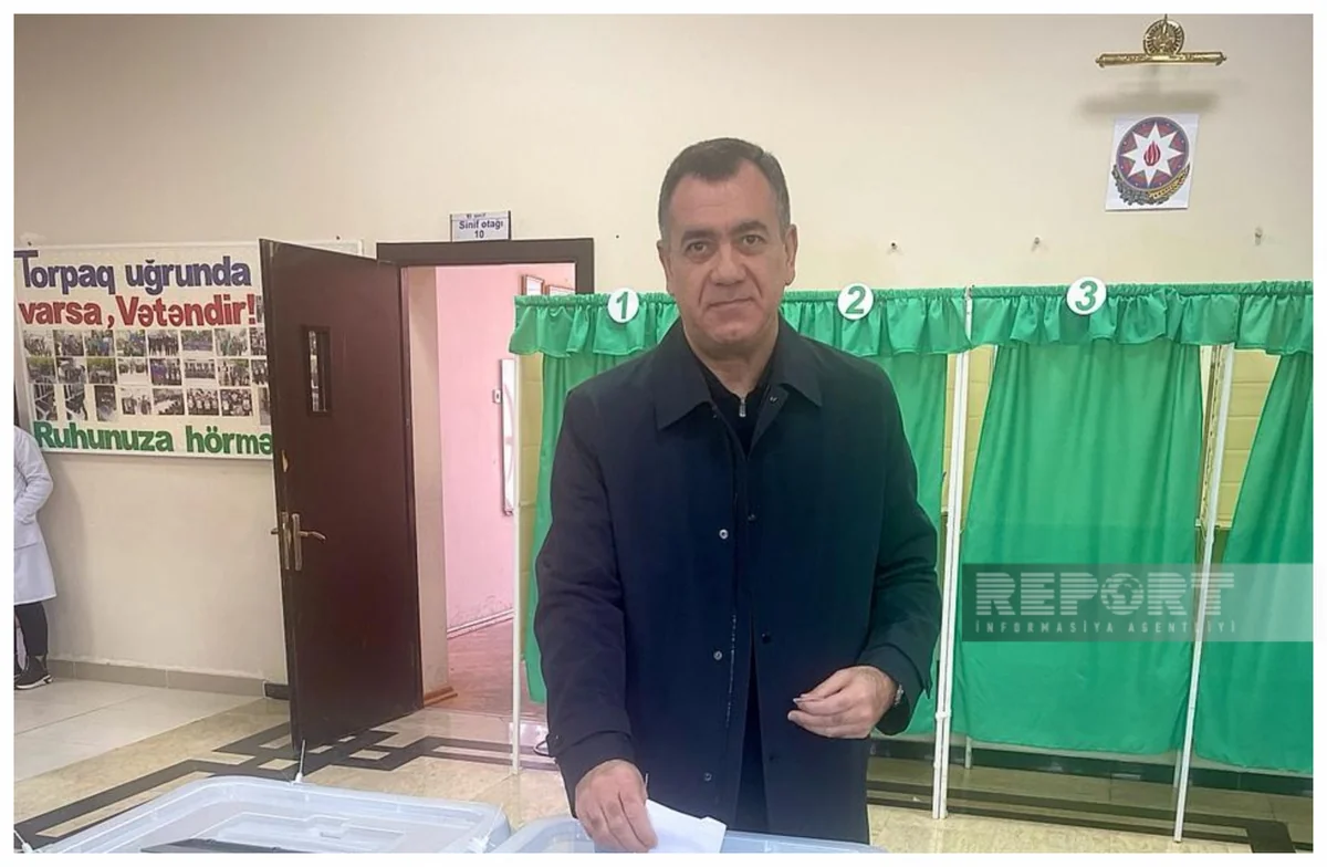 Presidential candidate Gudrat Hasanguliyev exercises his right to vote