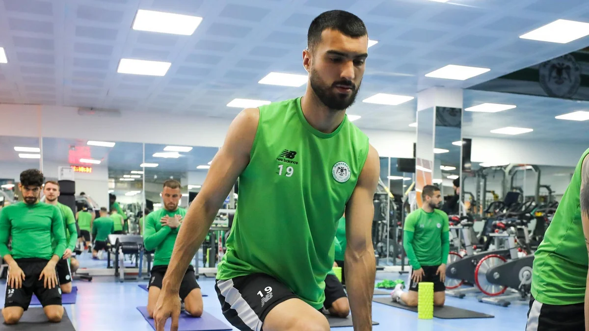 Mahir Emreli zədəsini sağaldıb