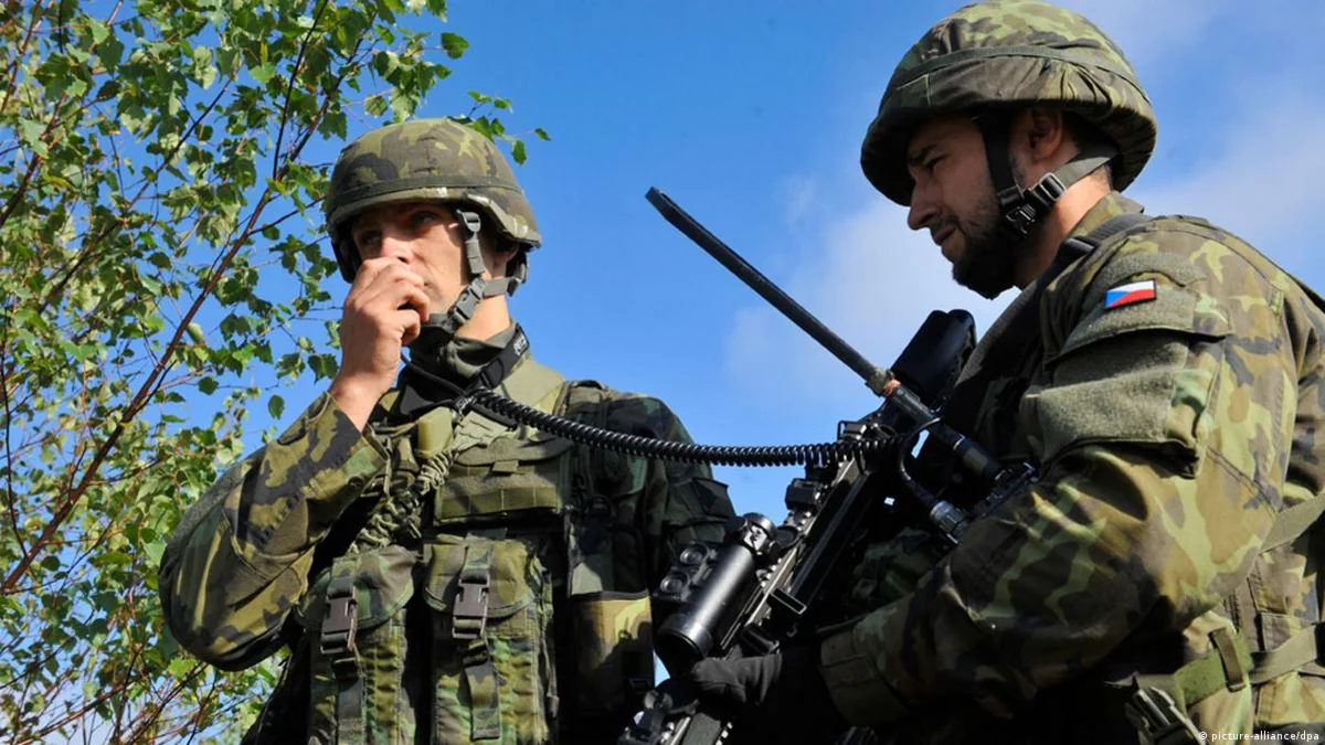 Чехия не будет размещать на своей территории ядерное оружие