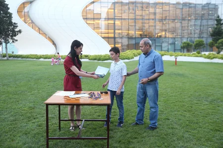 Heydər Əliyev Mərkəzinin parkında şahmat turniri keçirilib - FOTO