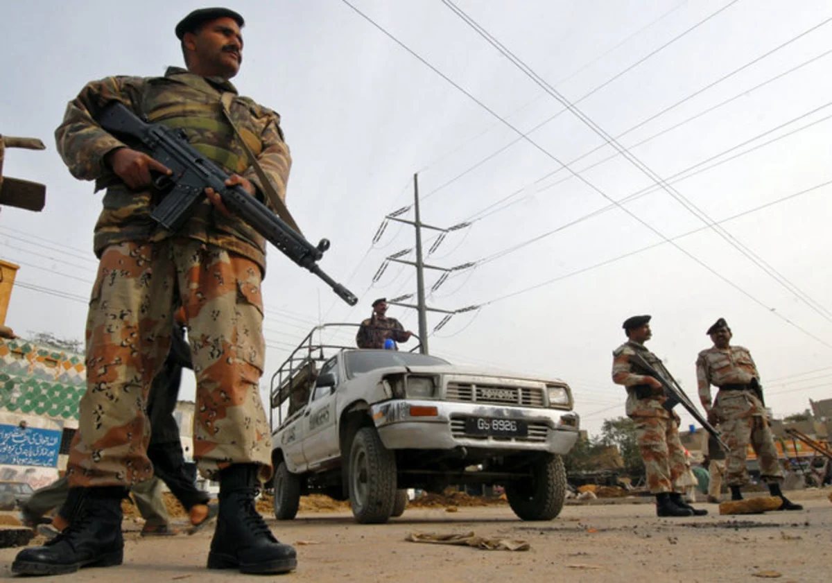 ​Hindistanda HHQ bazasına silahlı hücum olub