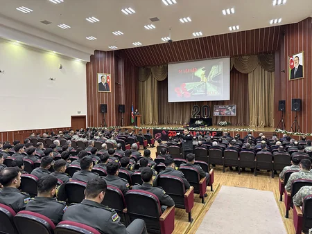 Azərbaycan Ordusunda 20 Yanvar faciəsinin ildönümü ilə əlaqədar tədbirlər keçirilib